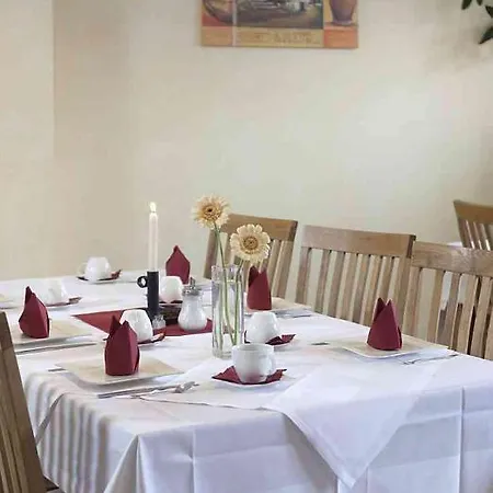 Wellnesshotel Aventis 3*